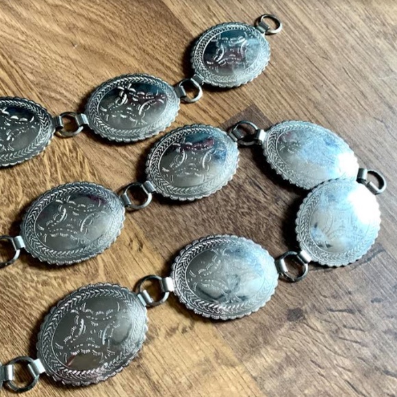 Vintage Concho Belt - Picture 3 of 15